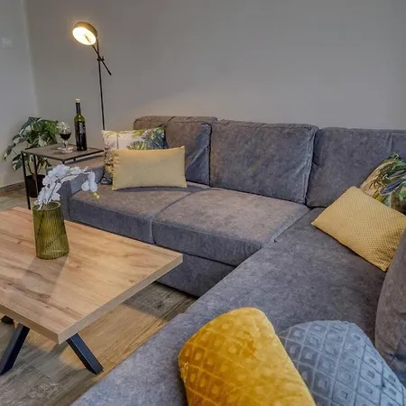 Cozy Modern * Rijeka